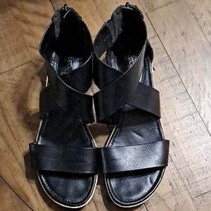 Sofft Euro Soft Black Women’s Strappy Sandals -